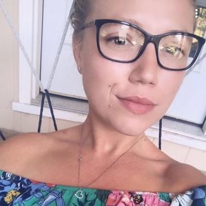 Meet your Posher, Lindsey